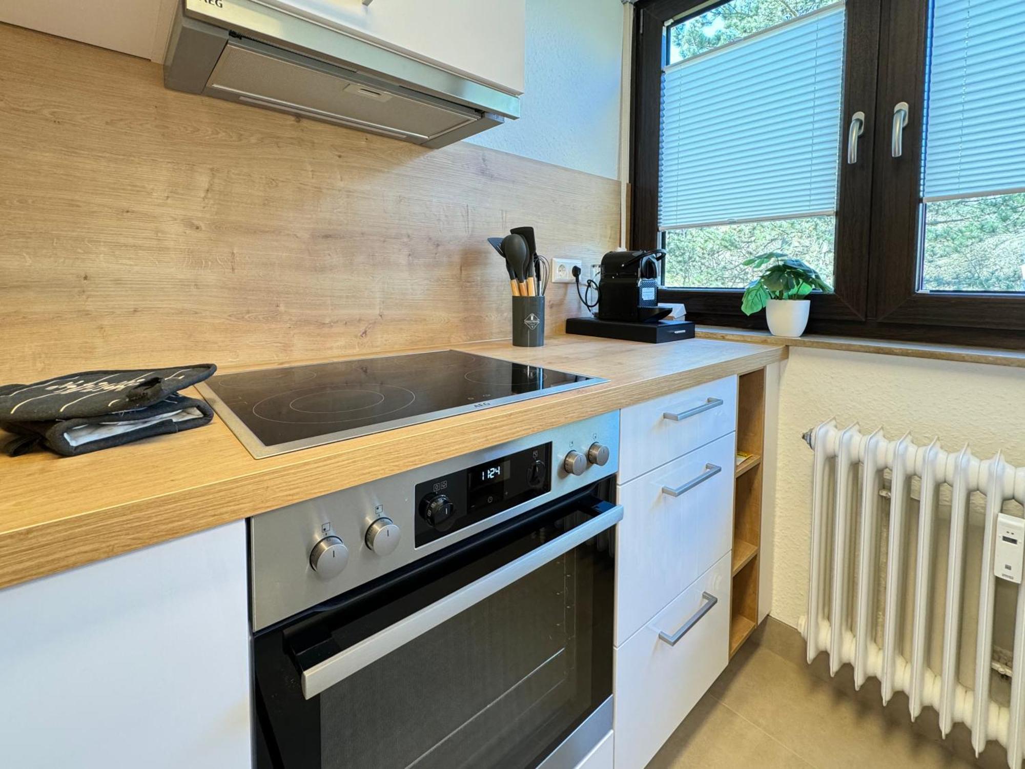 3 Zimmer Apartment, 90 Qm, Ruhig Und Zentrumsnah, Max 6 Pers, 15 Qm Balkon , Private Garage, Internet 1000 Mbit 진델핑겐 외부 사진